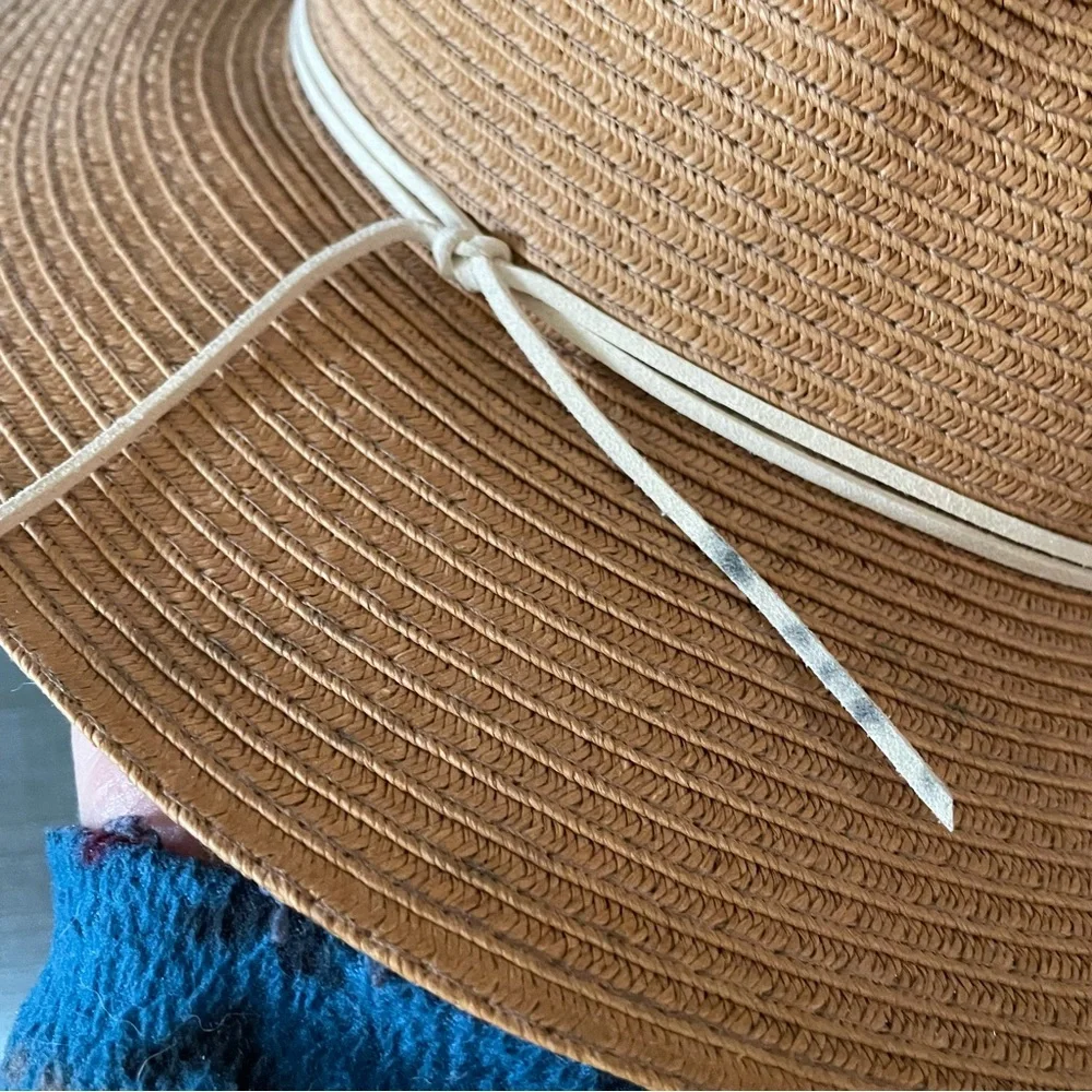 Gigi Pip Straw Wide Brim Fedora Hat - Picture 5 of 5